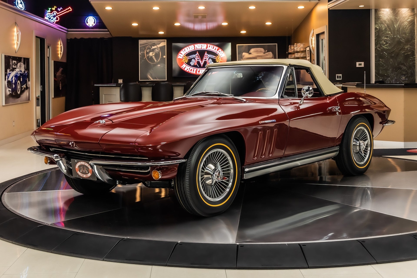 Chevrolet-Corvette-1965-Convertible-6