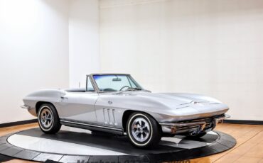 Chevrolet-Corvette-1965-Convertible-7
