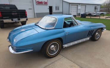 Chevrolet-Corvette-1965-Convertible-7