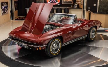Chevrolet-Corvette-1965-Convertible-8