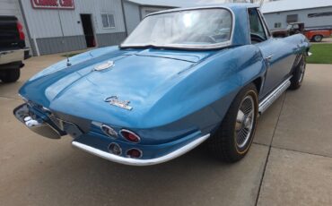 Chevrolet-Corvette-1965-Convertible-8