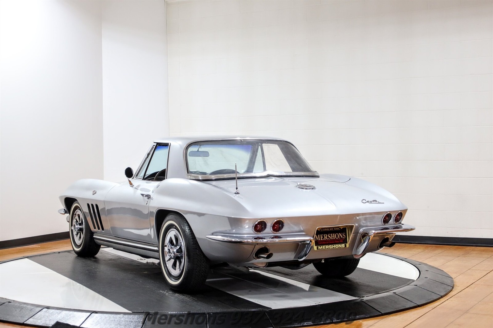 Chevrolet-Corvette-1965-Convertible-9