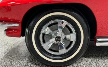 Chevrolet-Corvette-1965-Convertible-9