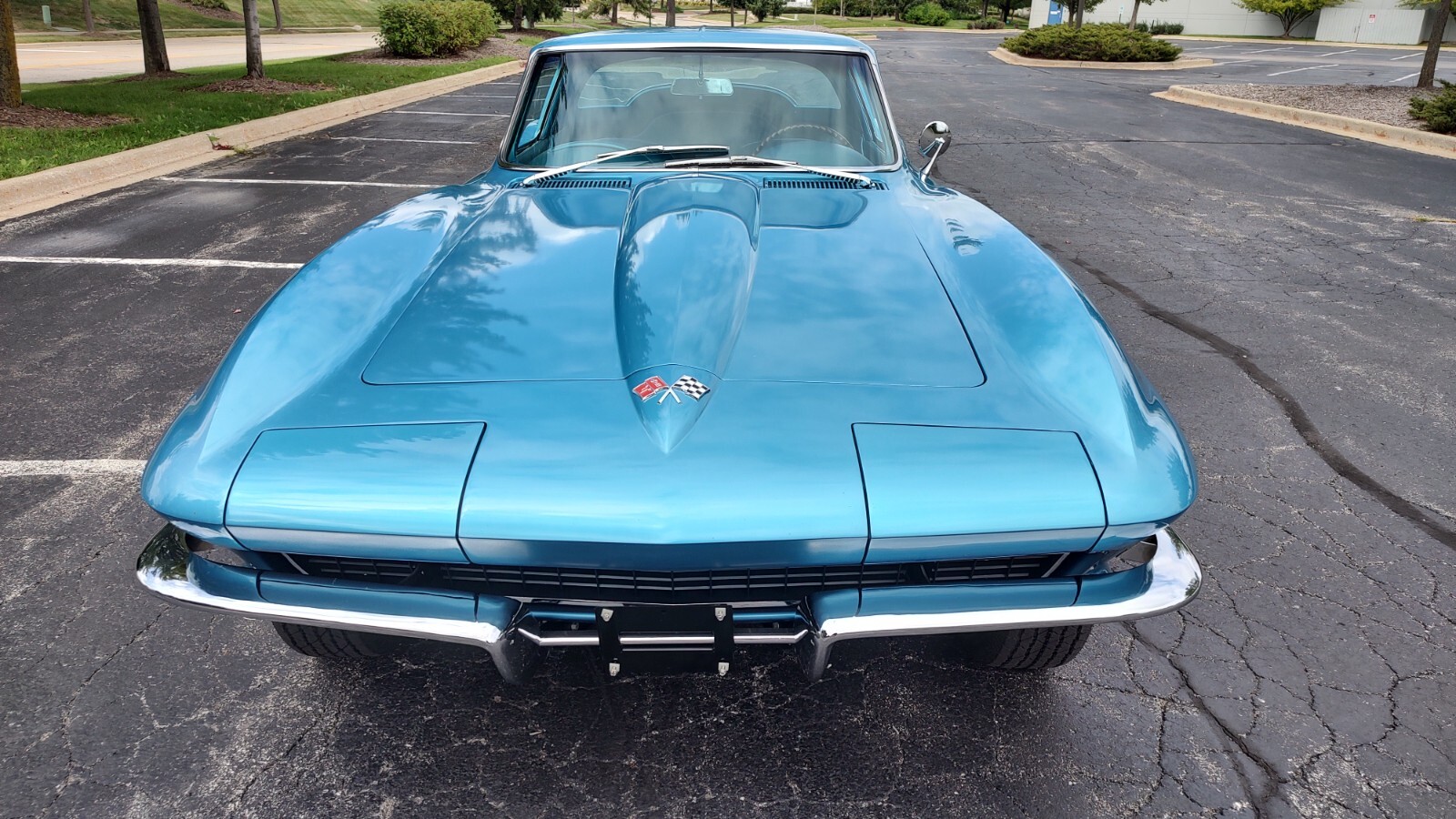 Chevrolet-Corvette-1965-Coupe-2