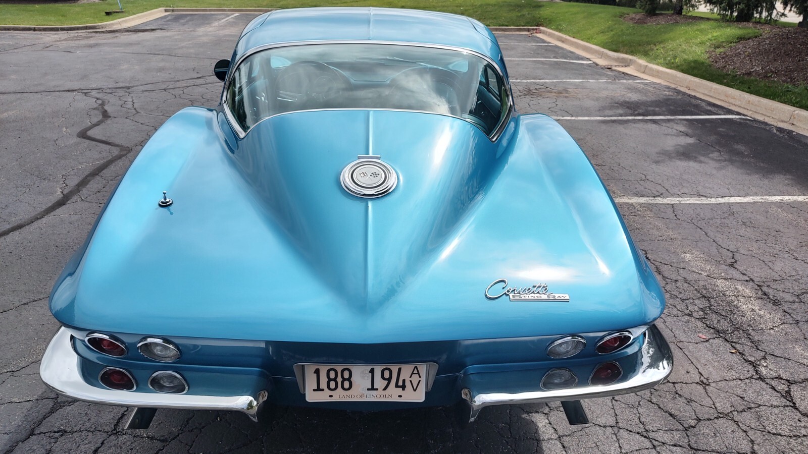 Chevrolet-Corvette-1965-Coupe-5
