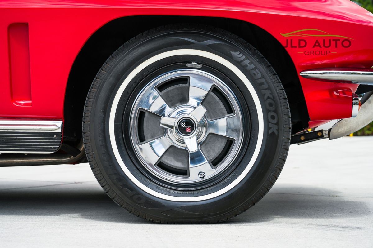 Chevrolet-Corvette-1966-33