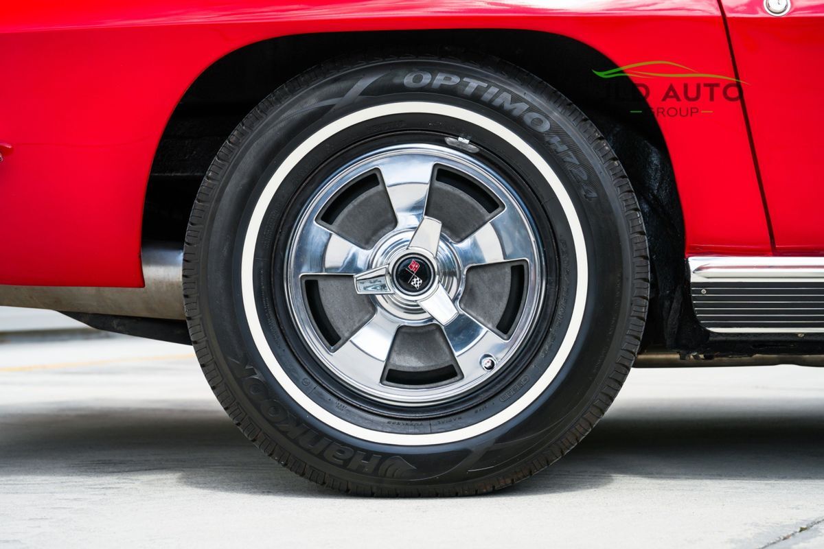 Chevrolet-Corvette-1966-34