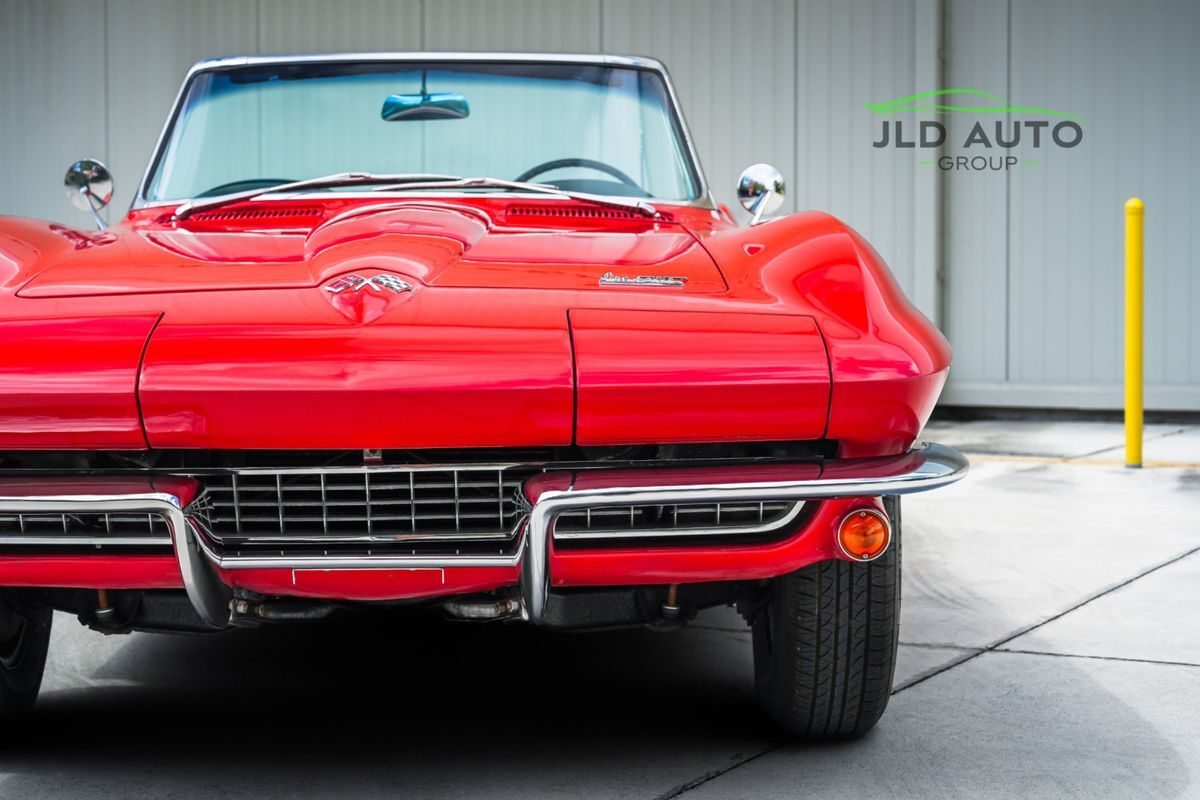Chevrolet-Corvette-1966-38