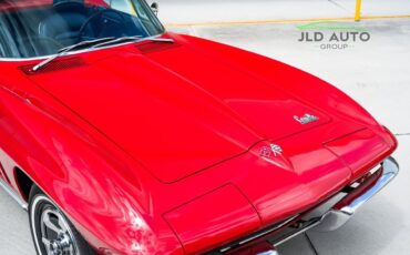 Chevrolet-Corvette-1966-39