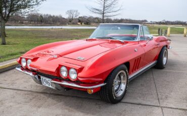 Chevrolet-Corvette-1966-Convertible-10