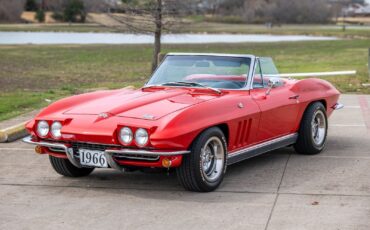 Chevrolet-Corvette-1966-Convertible-11