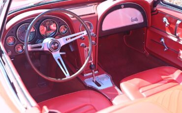 Chevrolet-Corvette-1966-Convertible-13