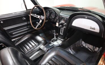 Chevrolet-Corvette-1966-Convertible-14