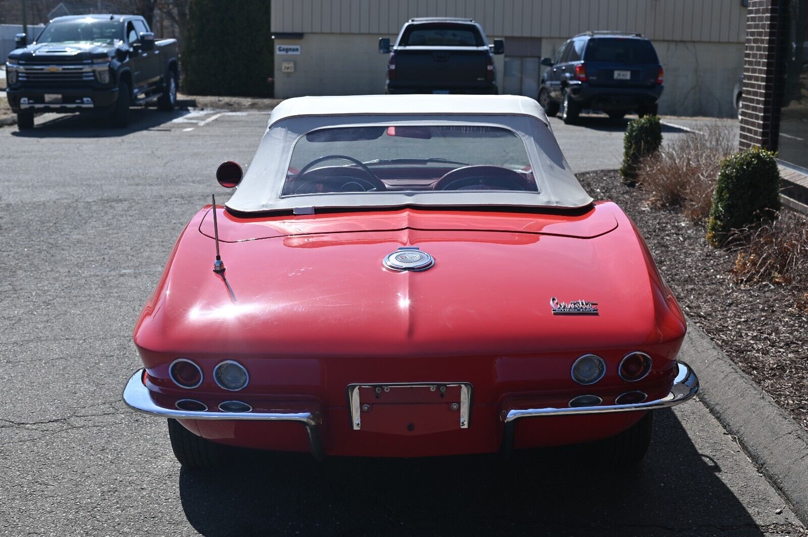 Chevrolet-Corvette-1966-Convertible-22