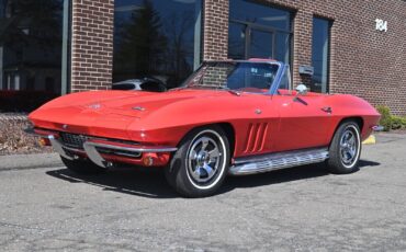 Chevrolet-Corvette-1966-Convertible-3