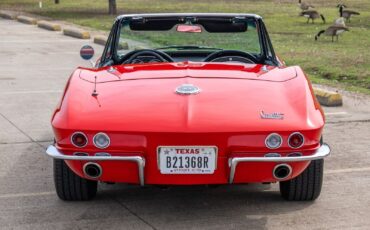Chevrolet-Corvette-1966-Convertible-4