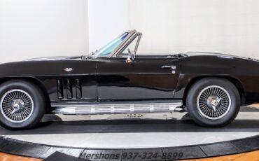 Chevrolet-Corvette-1966-Convertible-5