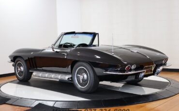 Chevrolet-Corvette-1966-Convertible-6