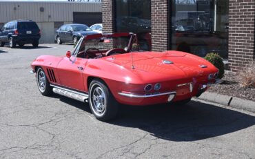 Chevrolet-Corvette-1966-Convertible-7