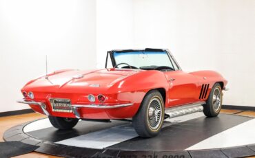Chevrolet-Corvette-1966-Convertible-8