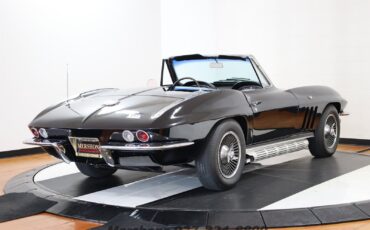 Chevrolet-Corvette-1966-Convertible-8