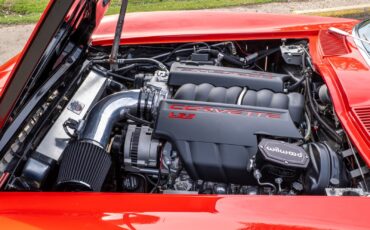 Chevrolet-Corvette-1966-Convertible-9