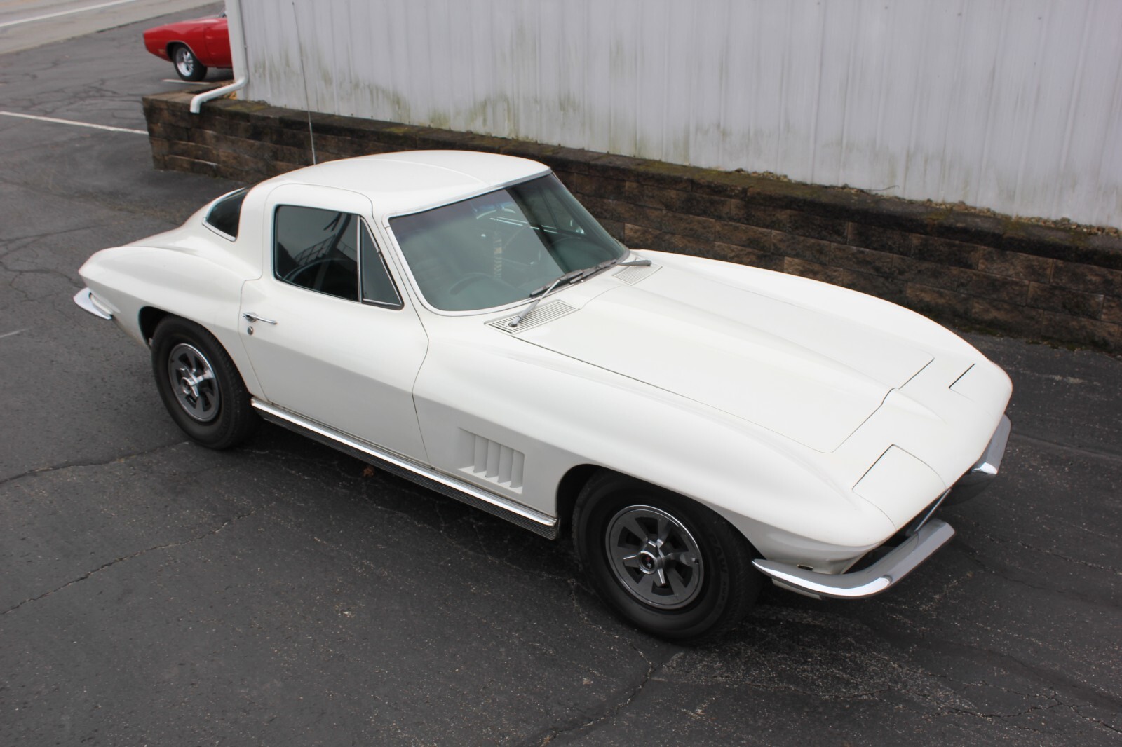 Chevrolet-Corvette-1966-Coupe-1