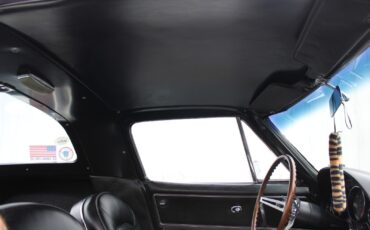 Chevrolet-Corvette-1966-Coupe-18