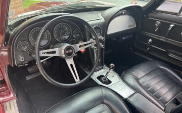 Chevrolet-Corvette-1966-Coupe-23