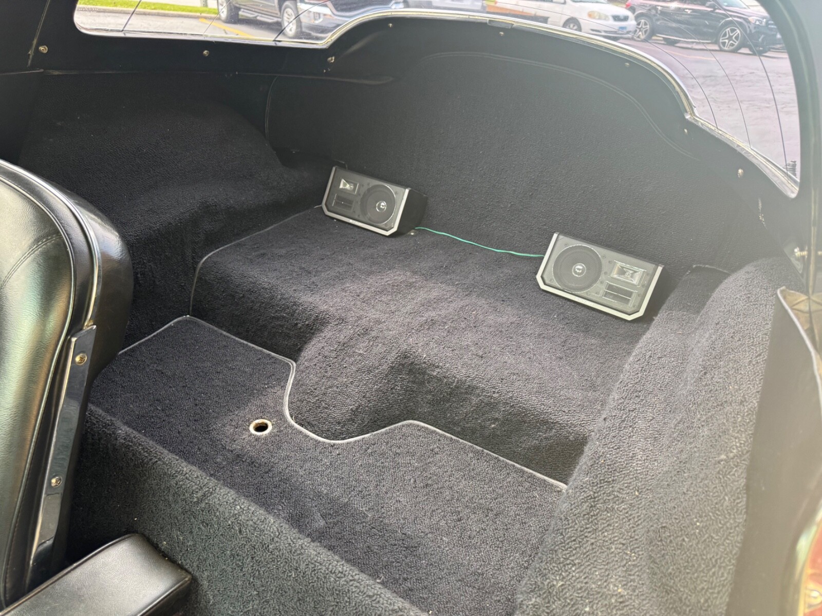 Chevrolet-Corvette-1966-Coupe-25