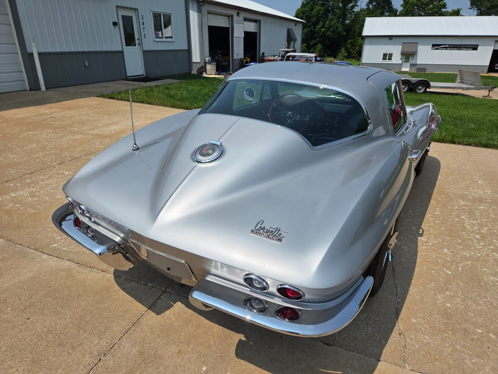 Chevrolet-Corvette-1966-Coupe-7