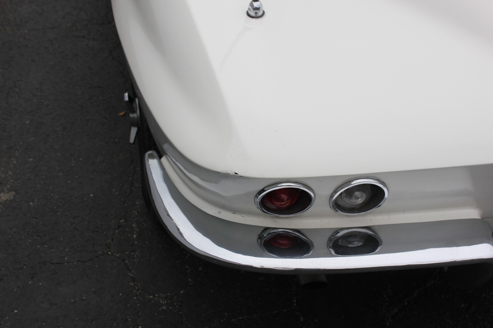 Chevrolet-Corvette-1966-Coupe-9