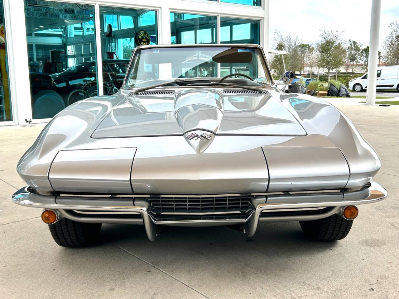 Chevrolet-Corvette-1966-Hatchback-1