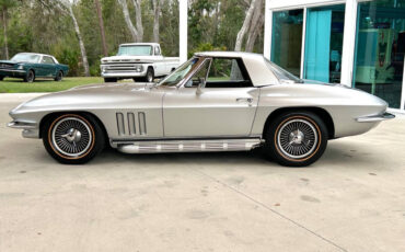 Chevrolet-Corvette-1966-Hatchback-21
