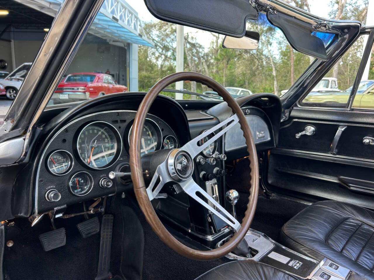 Chevrolet-Corvette-1966-Hatchback-29