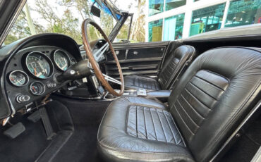 Chevrolet-Corvette-1966-Hatchback-30