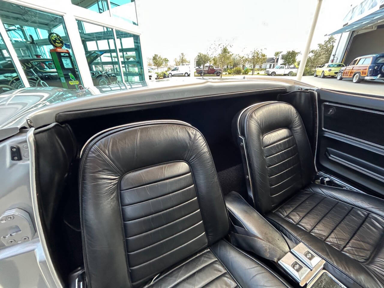 Chevrolet-Corvette-1966-Hatchback-36