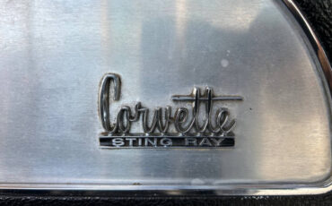 Chevrolet-Corvette-1966-Hatchback-37