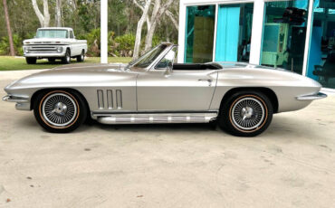 Chevrolet-Corvette-1966-Hatchback-8