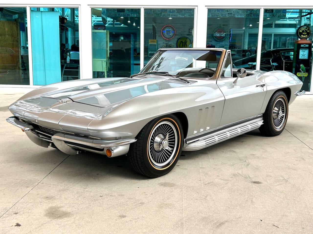 Chevrolet-Corvette-1966-Hatchback-9