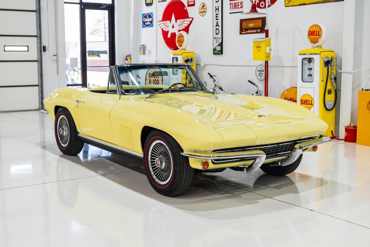 Chevrolet-Corvette-1967-10
