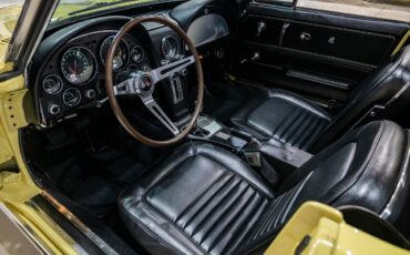 Chevrolet-Corvette-1967-13