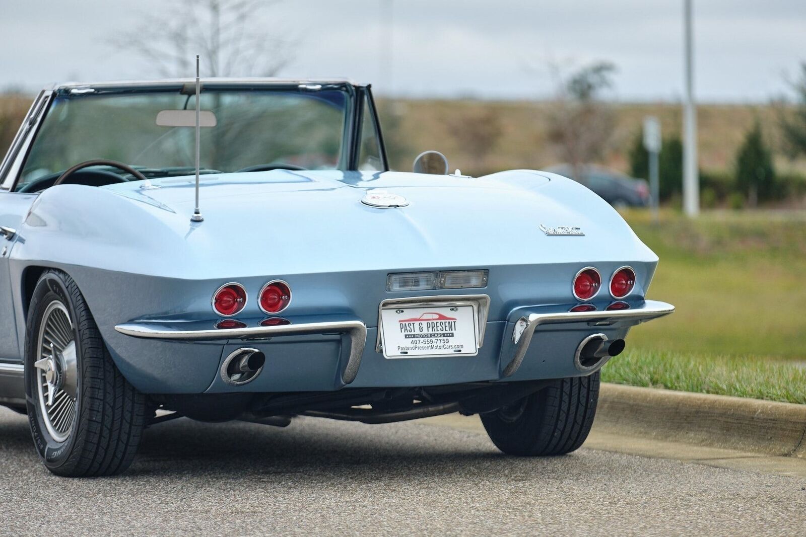 Chevrolet-Corvette-1967-2-Door-20