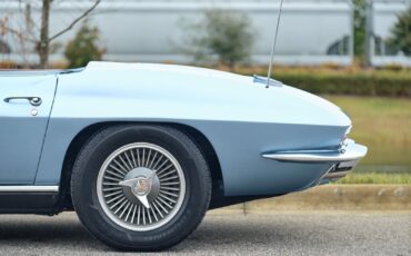 Chevrolet-Corvette-1967-2-Door-21
