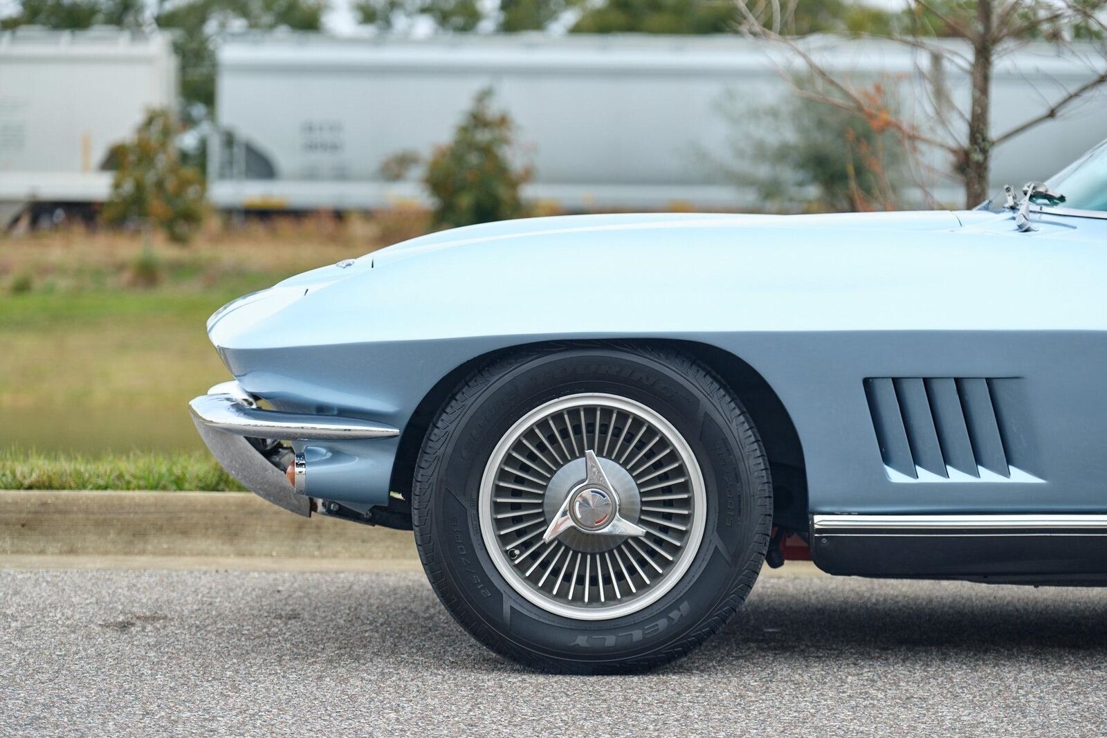 Chevrolet-Corvette-1967-2-Door-23