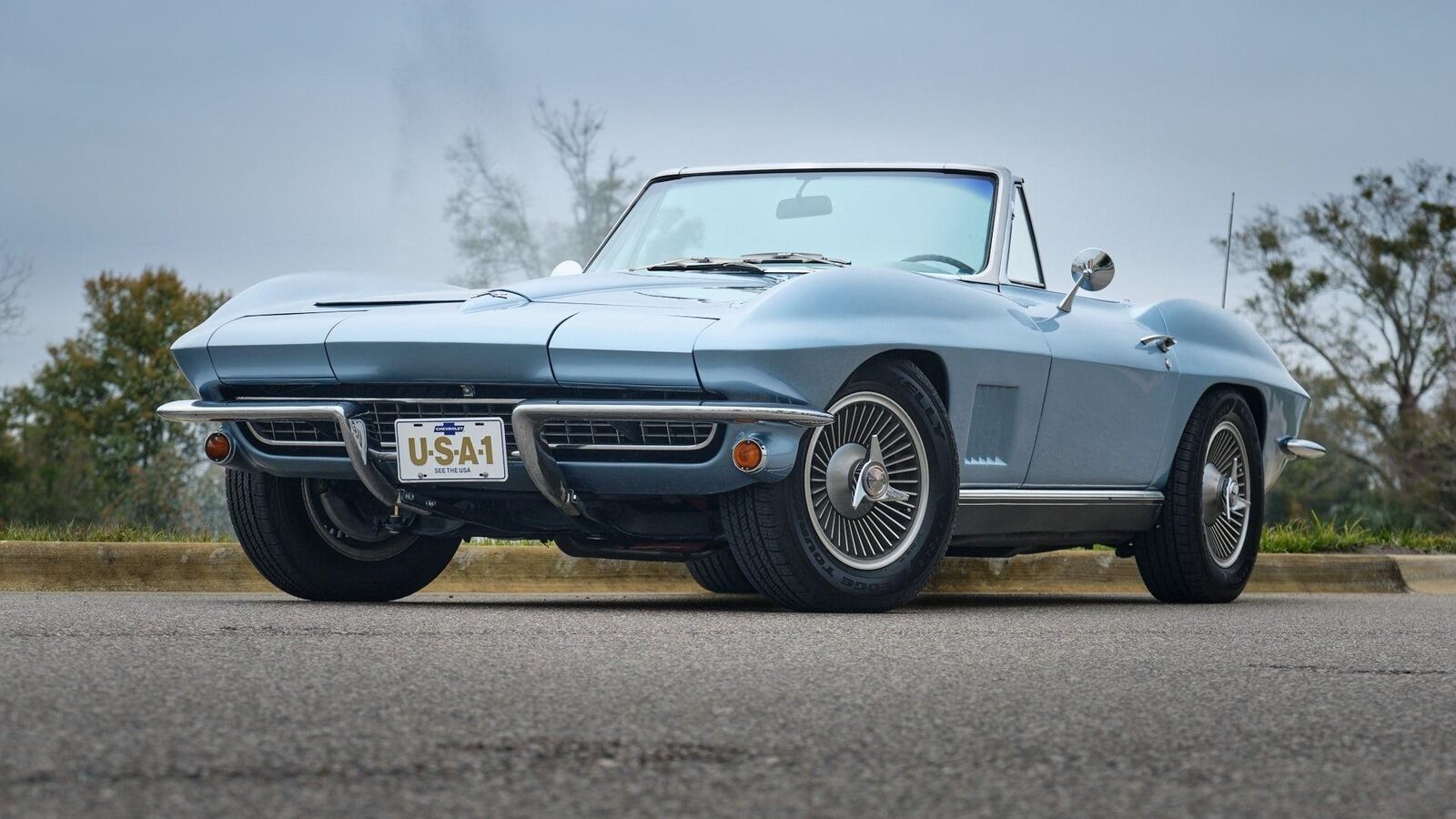Chevrolet-Corvette-1967-2-Door-29