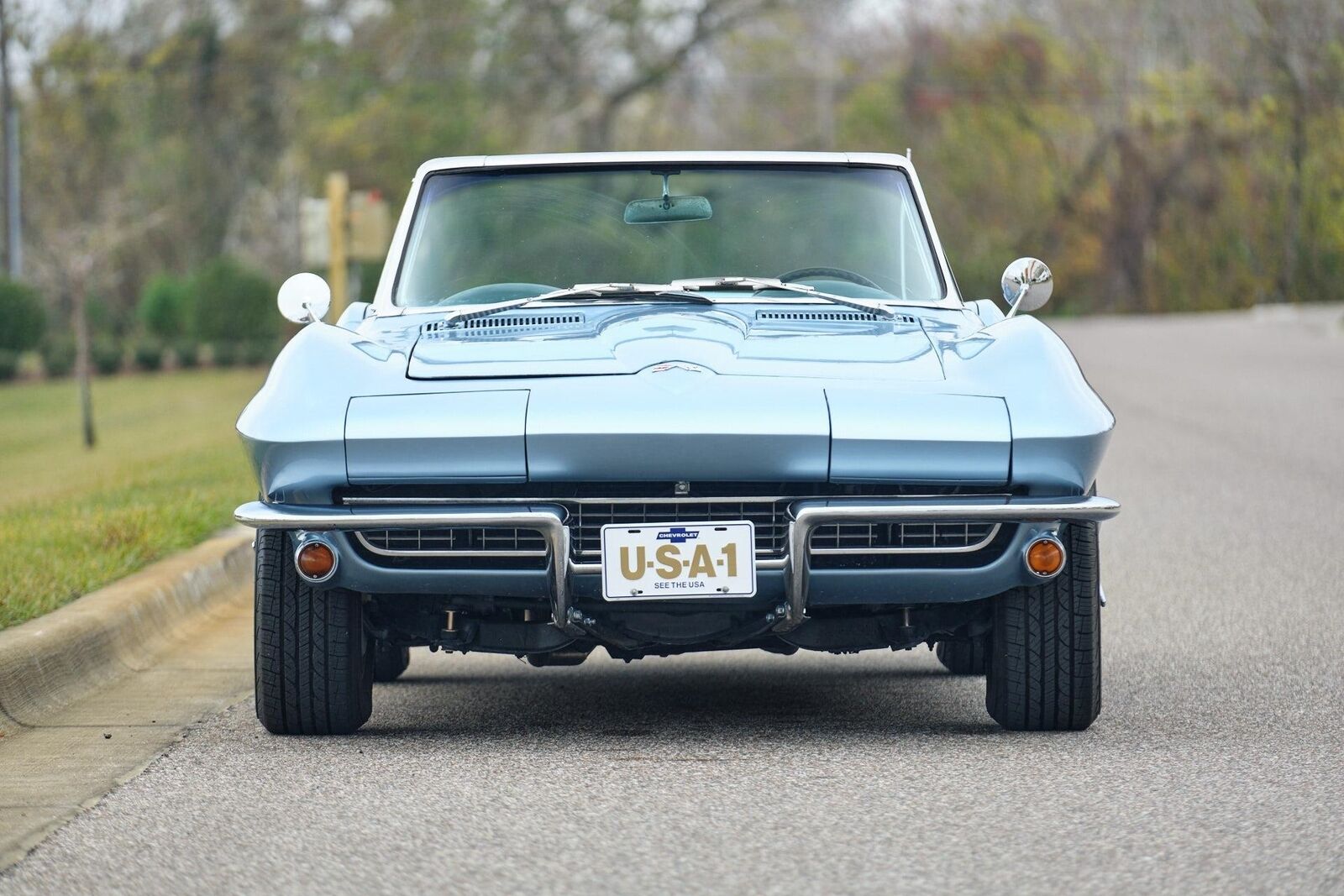 Chevrolet-Corvette-1967-2-Door-9