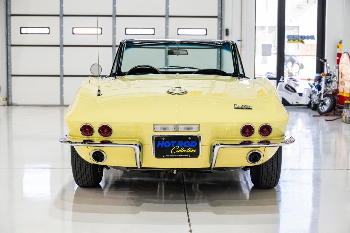Chevrolet-Corvette-1967-26
