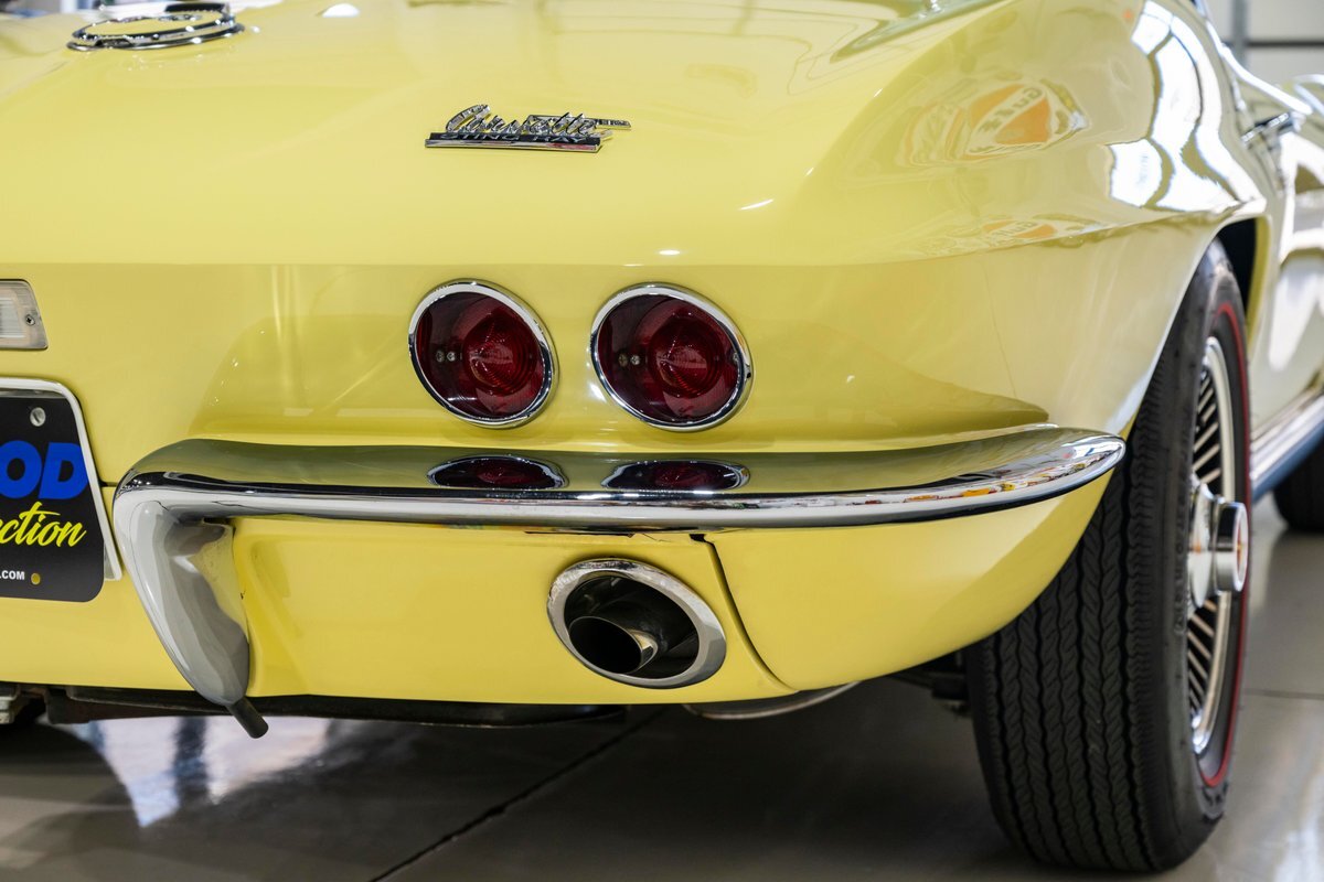 Chevrolet-Corvette-1967-31