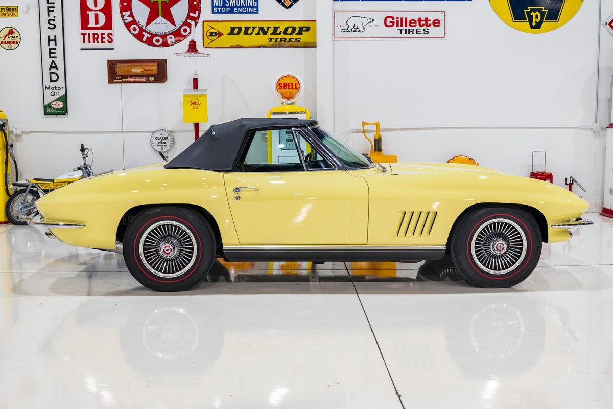 Chevrolet-Corvette-1967-9